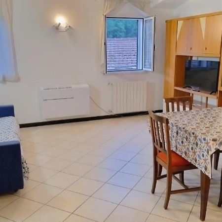 Apartamento Bilocale A 15 Min Da Alassio E Albenga Ranzo-Borgo Exterior foto